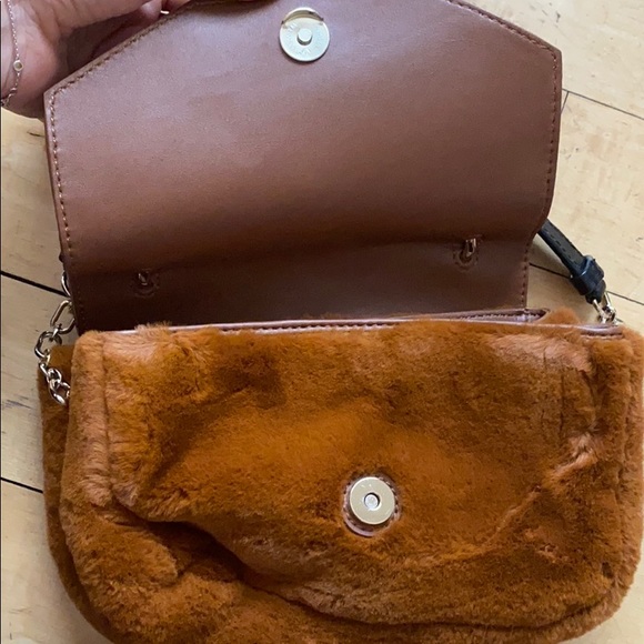 NWT Maje Faux Fur Bag - Picture 3 of 8